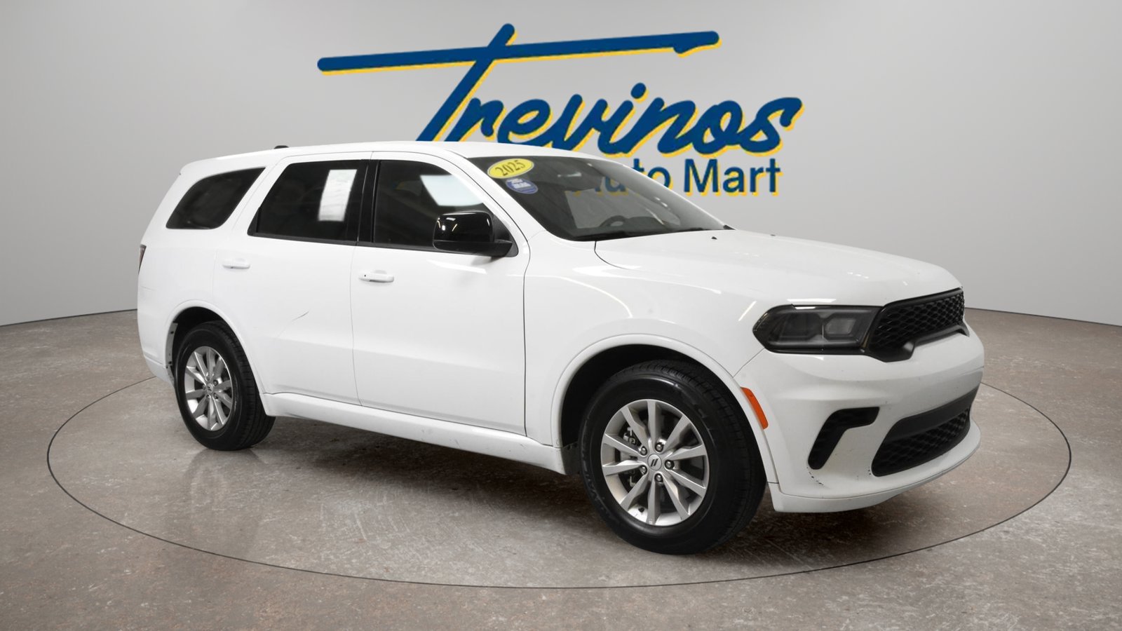 Used 2025 Dodge Durango GT RWD image 1