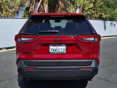 Certified 2025 Toyota RAV4 LE FWD image 7