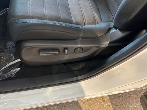 Used 2021 Honda CR-V EX image 22