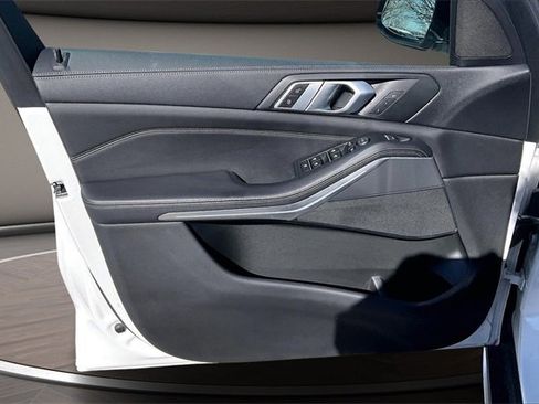 Used 2019 BMW X5 xDrive40i image 21