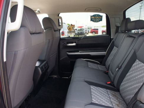 Used 2021 Toyota Tundra SR5 w/ SR5 Upgrade Package RWD image 12