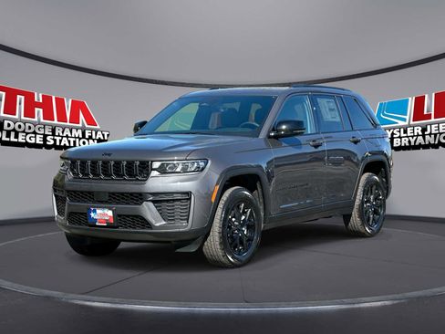 New 2026 Jeep Grand Cherokee Altitude AWD/4WD image 1