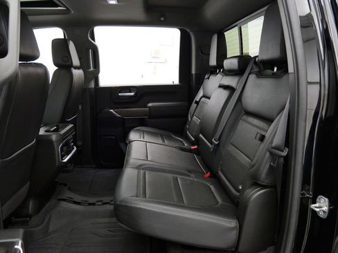 Used 2021 GMC Sierra 2500 Denali w/ Denali Ultimate Package AWD/4WD image 18