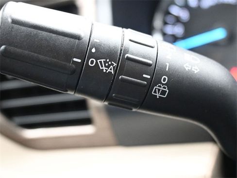 Used 2023 Ford Expedition Max Limited image 28