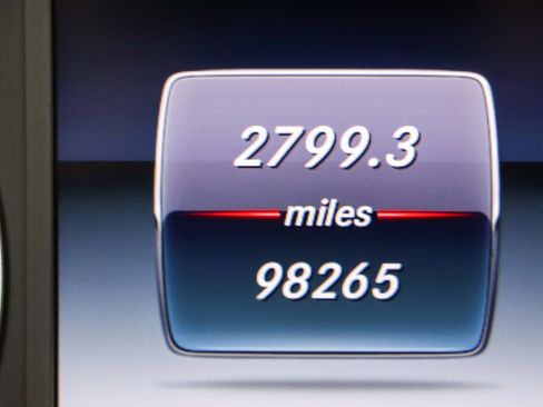 Used 2016 Mercedes-Benz GLC 300 4MATIC image 13