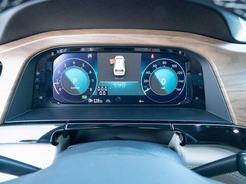 New 2026 Volkswagen Atlas SE image 17