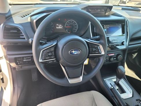 Used 2018 Subaru Impreza 2.0i Premium AWD/4WD image 9