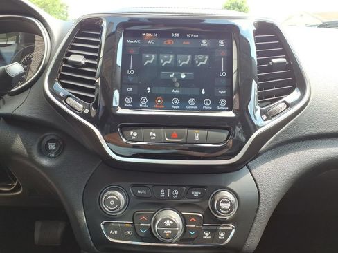 Used 2021 Jeep Cherokee Limited AWD/4WD image 20
