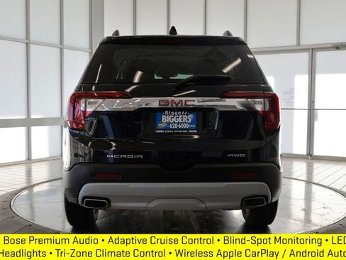 Used 2023 GMC Acadia SLT image 7