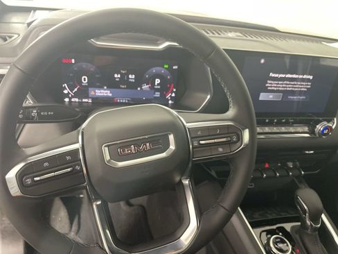 New 2026 GMC Canyon Elevation w/ Convenience Package image 11