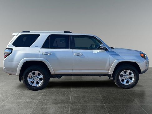 Used 2024 Toyota 4Runner SR5 Premium w/ Moonroof Package AWD/4WD image 8