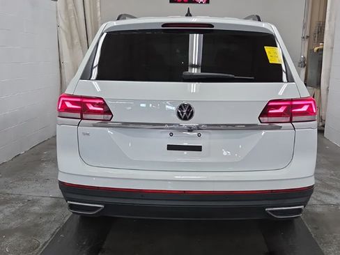 Used 2021 Volkswagen Atlas SE w/ Panoramic Sunroof Package FWD image 5