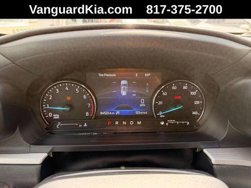 Used 2020 Ford Explorer XLT image 19