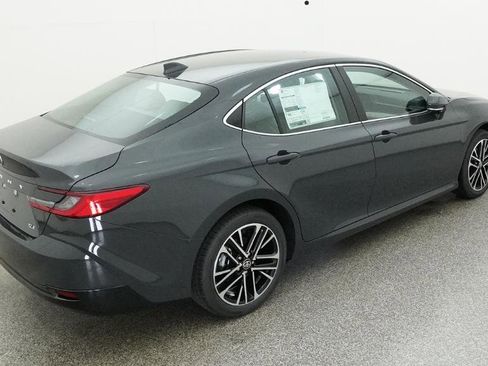 New 2026 Toyota Camry XLE AWD/4WD image 43