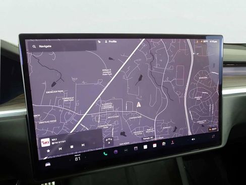 Used 2022 Tesla Model S Base image 31