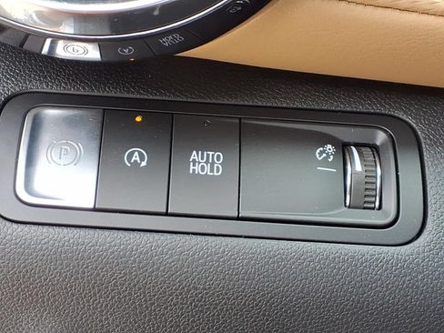 Used 2026 Chevrolet Equinox ACTIV w/ Convenience Package III FWD image 16