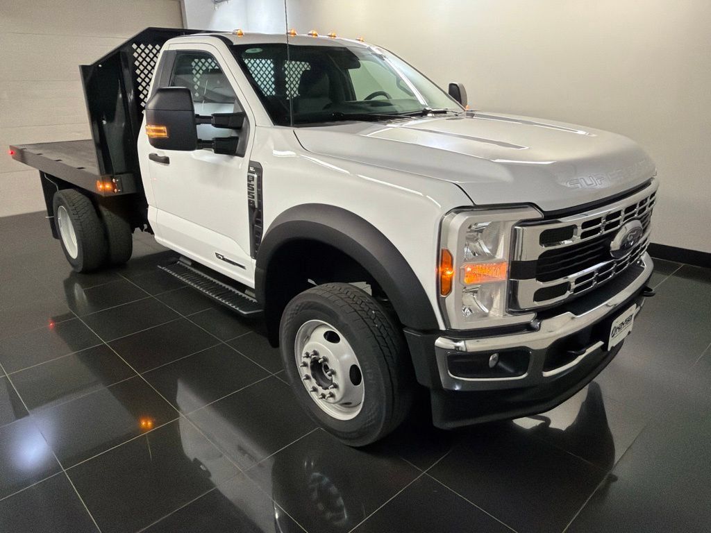 New 2026 Ford F550 4x4 Regular Cab Super Duty image 1