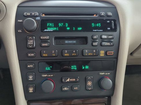 Used 2000 Cadillac Seville STS w/ Convenience Pkg FWD image 18
