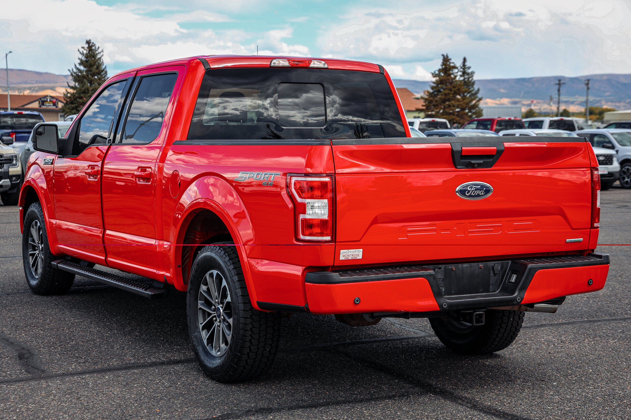 Used 2018 Ford F150 XLT w/ Equipment Group 302A Luxury AWD/4WD image 6