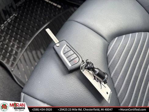 Used 2024 Toyota Camry SE image 26