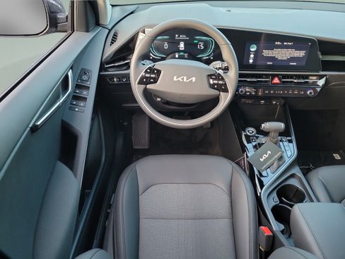 New 2026 Kia Niro EX w/ EX Premium Package FWD image 12