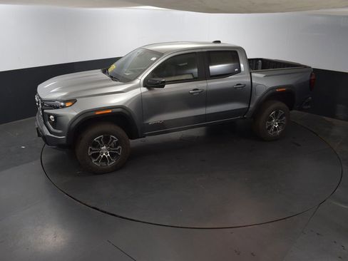 New 2025 GMC Canyon AT4 image 39