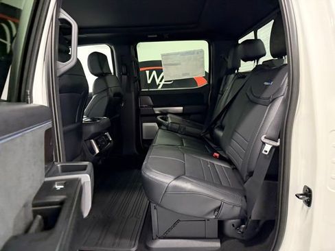 New 2026 Ford F450 Platinum w/ FX4 Off-Road Package image 17