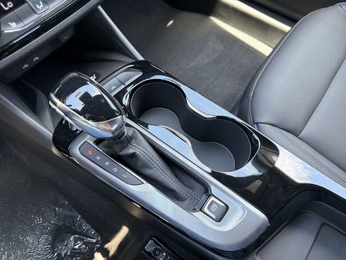 New 2026 Buick Envista Sport Touring w/ Convenience I Package FWD image 8