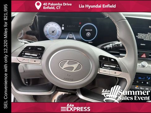 Certified 2025 Hyundai Elantra SEL w/ Cargo Package FWD image 15