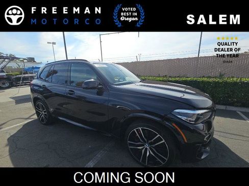 Used 2021 BMW X5 M50i w/ Premium Package image 1
