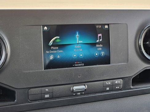 New 2024 Mercedes-Benz Sprinter 3500 image 25