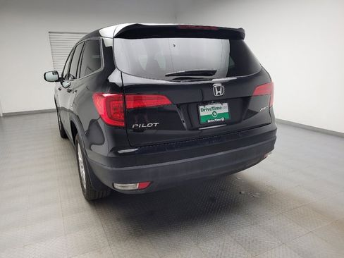 Used 2016 Honda Pilot LX image 6