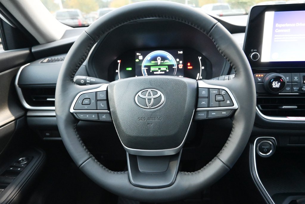 New 2026 Toyota Grand Highlander AWD Hybrid image 24