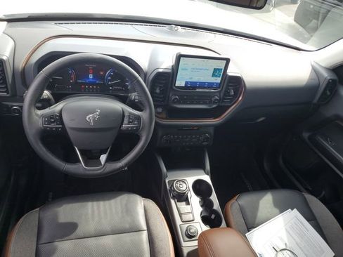 Used 2022 Ford Bronco Sport Outer Banks w/ Tech Package image 8