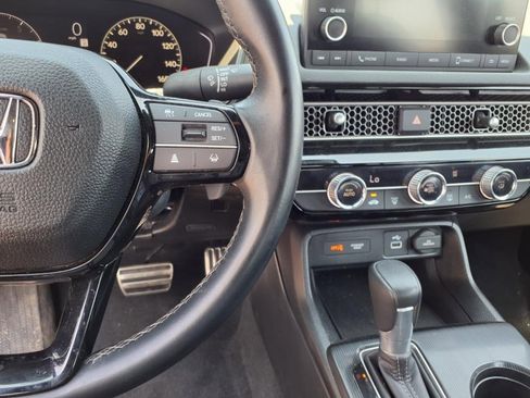 Used 2024 Honda Civic Sport image 11