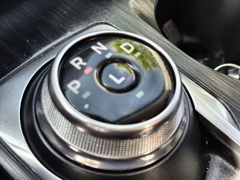 Used 2024 Ford Escape Platinum image 21