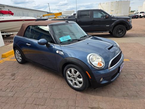 Used 2009 MINI Cooper S FWD image 3