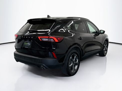 Used 2025 Ford Escape ST-Line FWD image 9