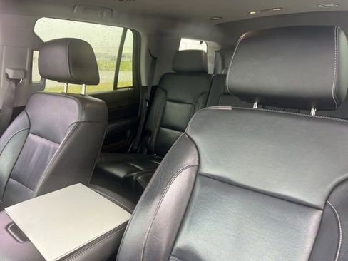 Used 2018 Chevrolet Tahoe LT w/ Z71 Midnight Edition image 7