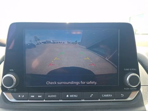 Certified 2023 Nissan Rogue S FWD image 16