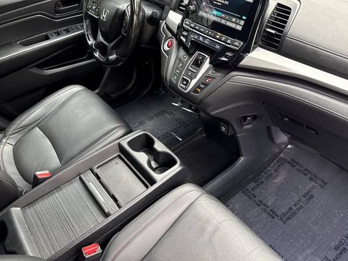Used 2023 Honda Odyssey Sport image 13