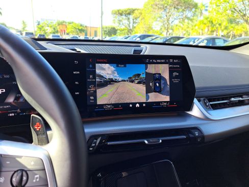 Used 2025 BMW X1 M35i image 16