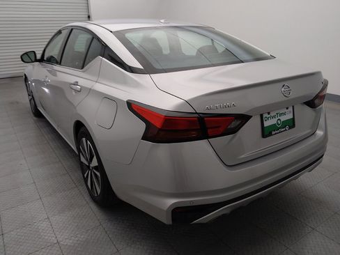 Used 2019 Nissan Altima 2.5 SL image 6