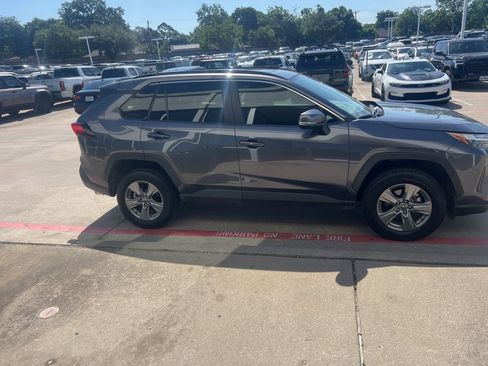 Used 2024 Toyota RAV4 XLE w/ Convenience Package FWD image 6