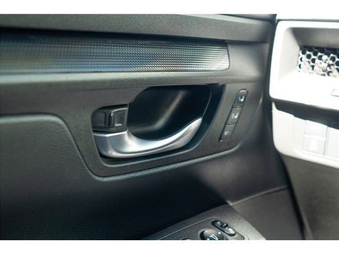 Used 2025 Honda CR-V Sport-L image 12