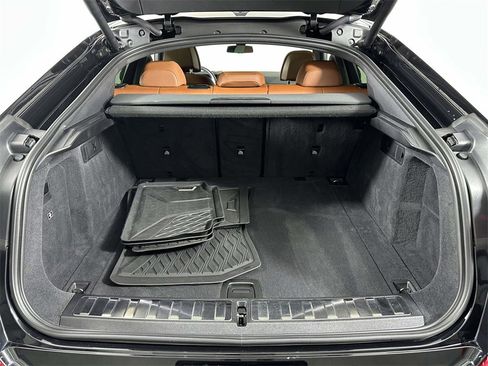 Used 2025 BMW X6 M60i w/ Parking Assistance Package image 14