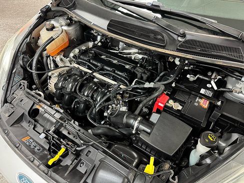 Used 2017 Ford Fiesta SE FWD image 16