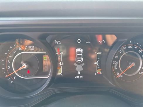 Used 2025 Jeep Wrangler Unlimited Rubicon 392 image 36