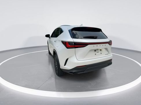 Used 2023 Lexus NX 250 FWD w/ Towing Package (2000 Lbs) image 7