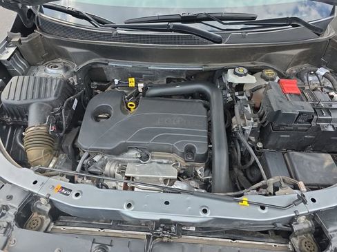 Used 2025 Chevrolet Equinox LT w/ Convenience Package II FWD image 22